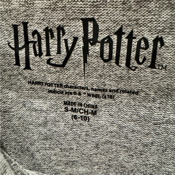 Warner Bros. Howard’s Harry Potter  night gown SMALL - Picture 4 of 5